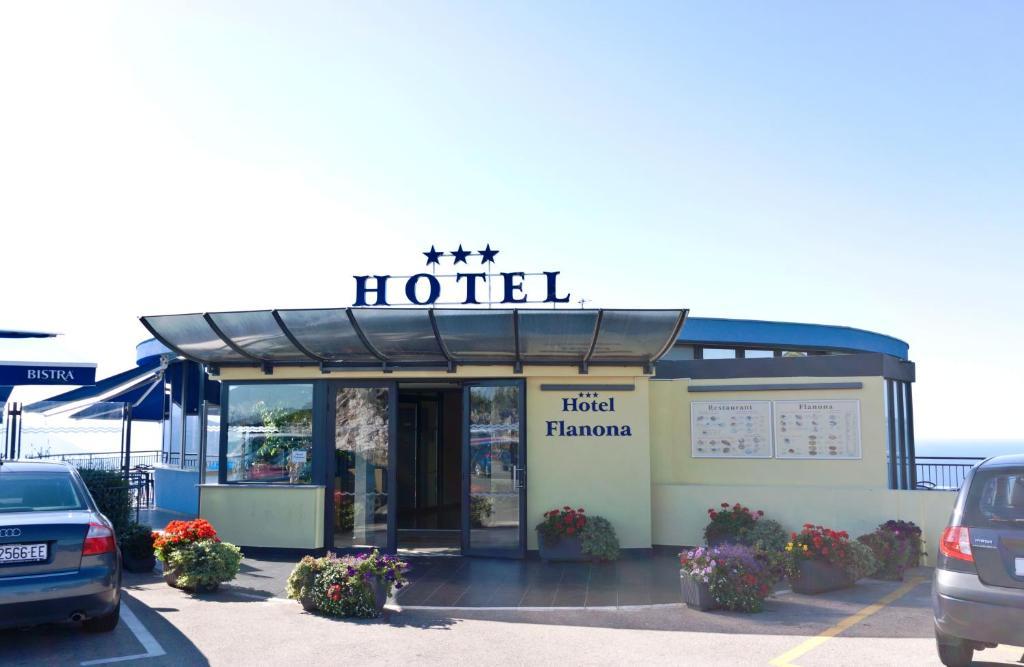 Hotel Flanona Пломин Экстерьер фото